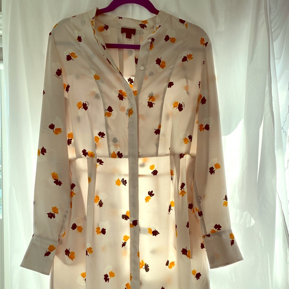 Súper cute Coach dress